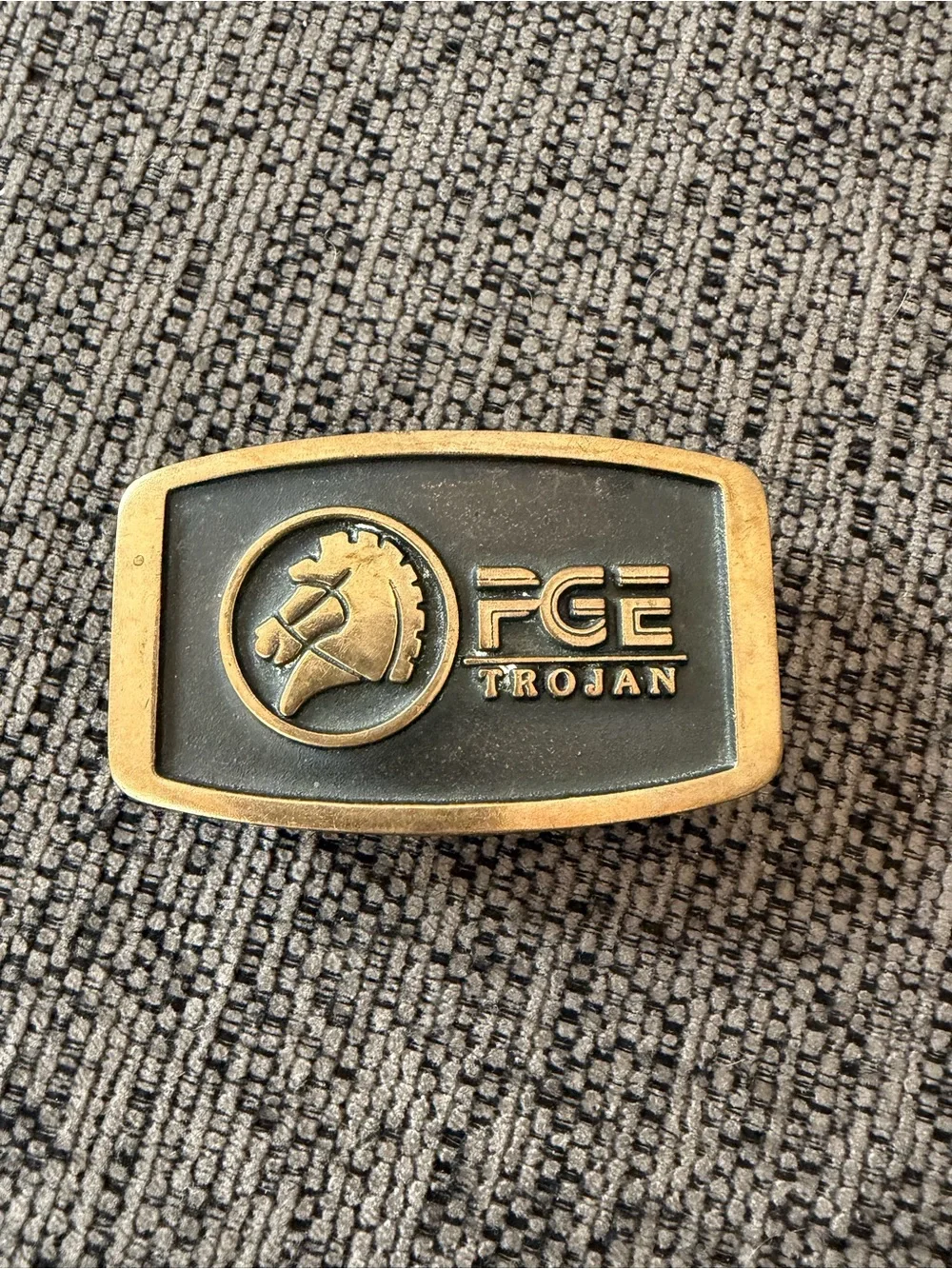 Two-Tone Brass Belt Buckle - Gold and Black